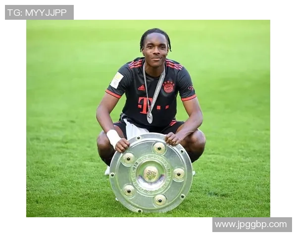 法国与巴西在土伦杯的激烈对决展现足球青训的未来潜力与希望